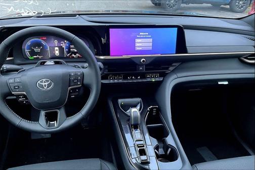 2026 Toyota Crown Platinum