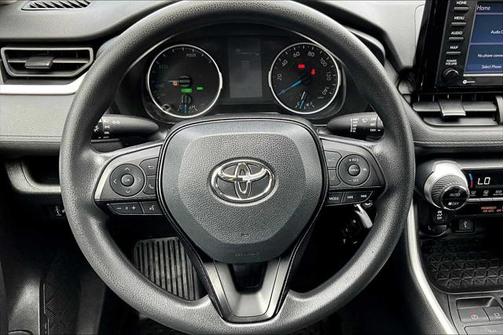 2022 Toyota RAV4 Hybrid LE