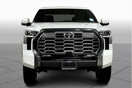 2024 Toyota Tundra Hybrid Platinum