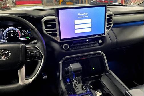 2024 Toyota Tundra Hybrid Platinum
