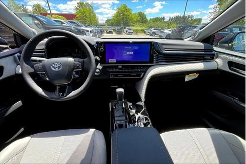 2025 Toyota Camry XLE