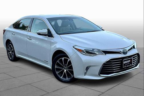 2018 Toyota Avalon Hybrid XLE Premium