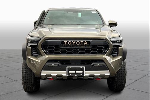 2025 Toyota Tacoma Hybrid Trailhunter