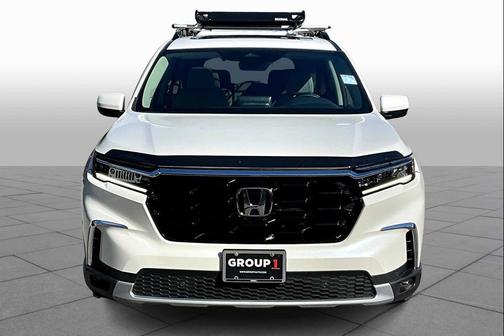2023 Honda Pilot Touring 8-Passenger