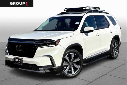 2023 Honda Pilot Touring 8-Passenger