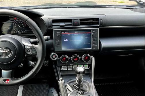 2025 Toyota GR86 Premium