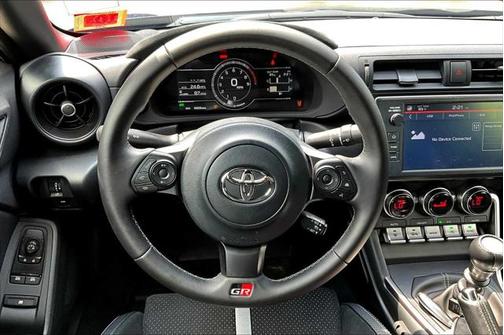 2025 Toyota GR86 Premium