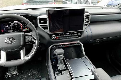 2025 Toyota Sequoia Platinum