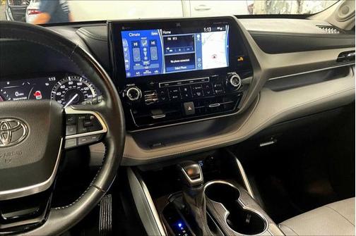 2022 Toyota Highlander Limited