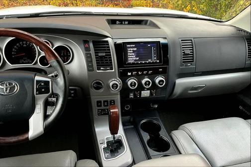 2014 Toyota Sequoia Platinum