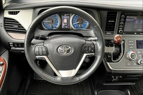 2020 Toyota Sienna Limited
