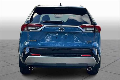 2025 Toyota RAV4 Hybrid SE