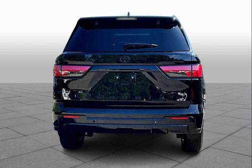 2024 Toyota Sequoia Platinum