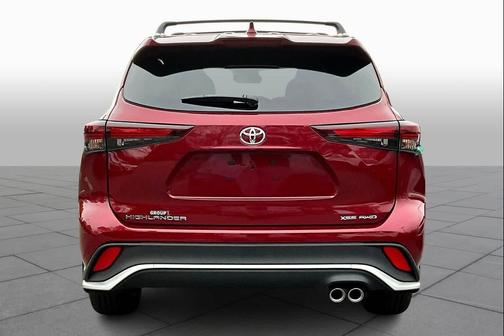 2026 Toyota Highlander XSE