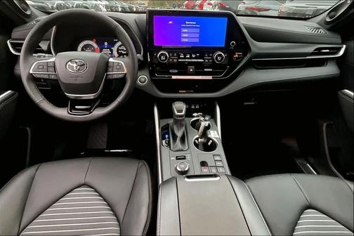 2026 Toyota Highlander XSE