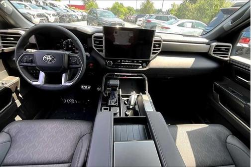 2025 Toyota Sequoia SR5