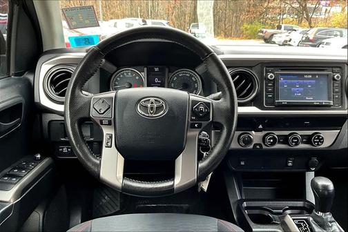 2016 Toyota Tacoma SR5