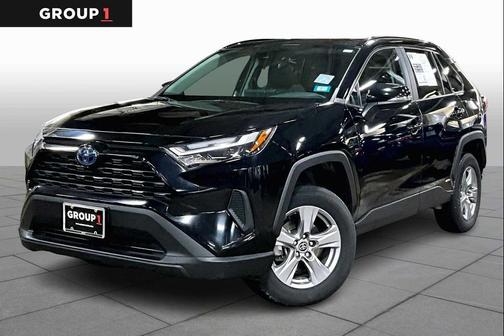 2022 Toyota RAV4 Hybrid XLE