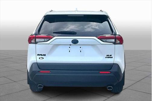 2023 Toyota RAV4 Hybrid XLE Premium