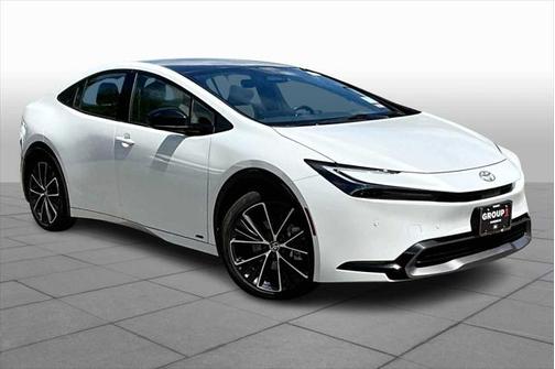 2024 Toyota Prius XLE