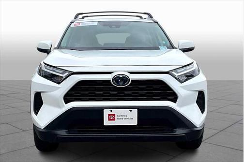 2022 Toyota RAV4 Hybrid XLE