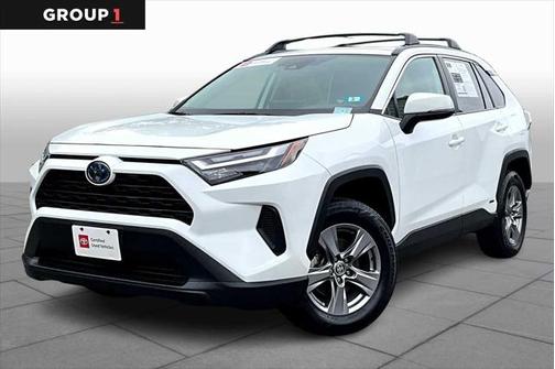 2022 Toyota RAV4 Hybrid XLE