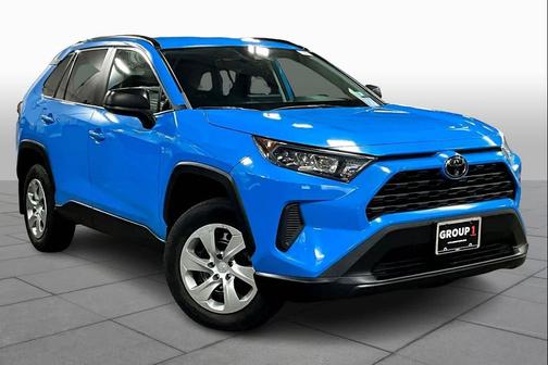 2020 Toyota RAV4 LE