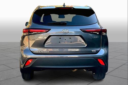 2025 Toyota Highlander Hybrid XLE
