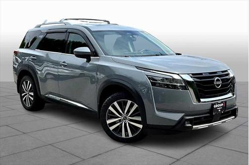 2022 Nissan Pathfinder Platinum 4WD