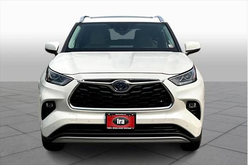 2021 Toyota Highlander Hybrid Platinum