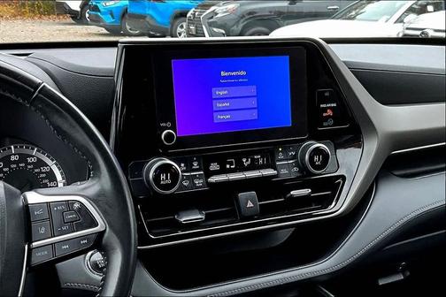 2023 Toyota Highlander LE