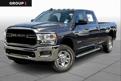 2022 RAM 2500 Tradesman Crew Cab 4x4 8' Box