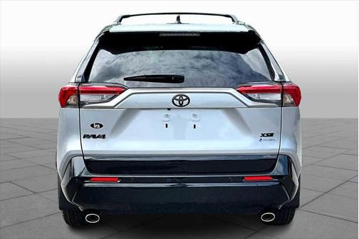2025 Toyota RAV4 Hybrid SE