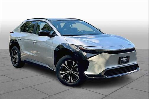 2025 Toyota bZ4X XLE
