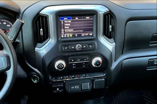 2025 GMC Sierra 2500 Base