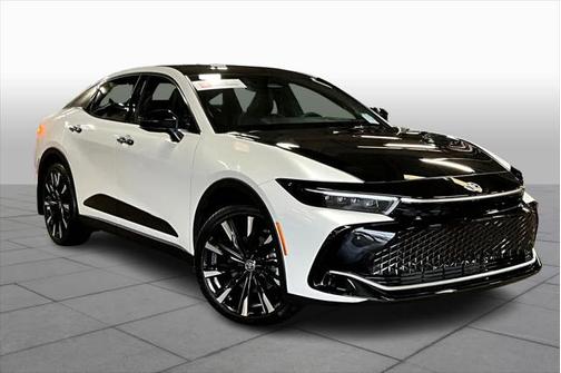 2025 Toyota Crown Platinum