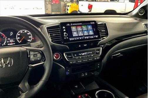 2025 Honda Ridgeline Black