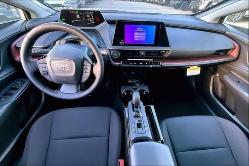 2026 Toyota Prius Plug-In Hybrid SE