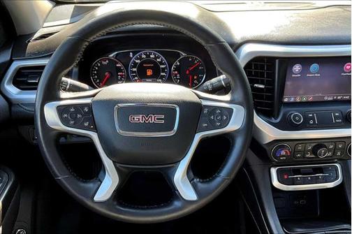 2021 GMC Acadia AWD SLT