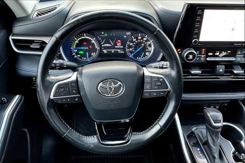 2020 Toyota Highlander Hybrid XLE