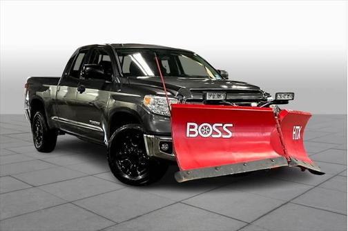 2017 Toyota Tundra SR5