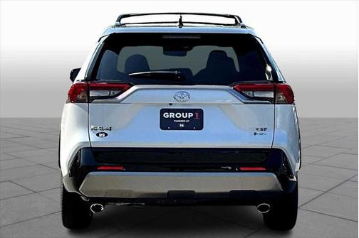 2025 Toyota RAV4 Hybrid SE