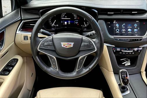 2019 Cadillac XT5 Premium Luxury