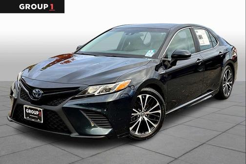 2018 Toyota Camry Hybrid SE