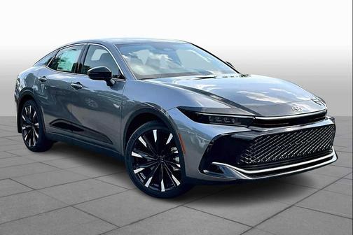 2026 Toyota Crown Platinum