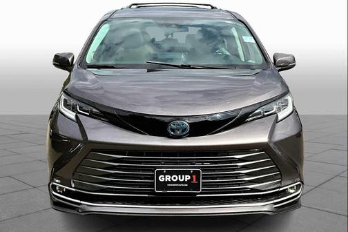 2021 Toyota Sienna Limited 7-Passenger