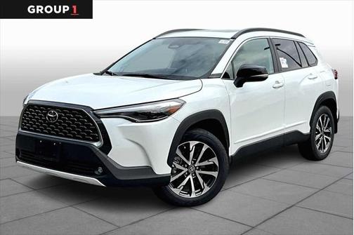 2025 Toyota Corolla Cross XLE