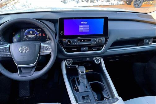 2026 Toyota Grand Highlander Hybrid XLE