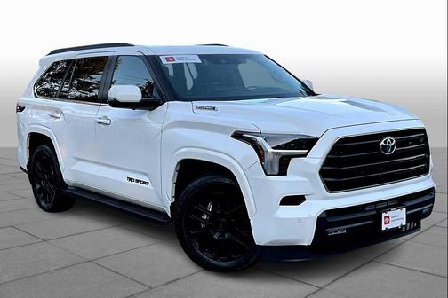 2024 Toyota Sequoia SR5