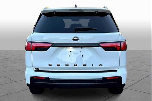 2024 Toyota Sequoia SR5